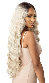 Outre Synthetic Sleek Lay Part HD Transparent Lace Front Wig Dalilah 34