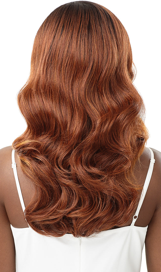Outre Synthetic Sleek Lay Part HD Transparent Lace Front Wig Emmerie 20" QLSLCEMRI * - ANNS BEAUTY SUPPLY